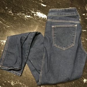 Dark wash skinny jeans